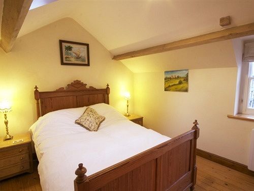 Plas Gwyn And Bed & Breakfast 4*